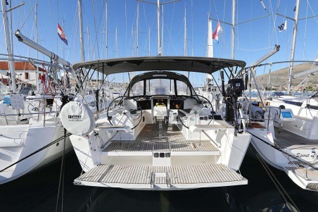 Dufour 382 GL | Yacht Charter Croatia | Travelboat