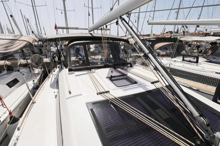 Dufour 382 GL | Yacht Charter Croatia | Travelboat