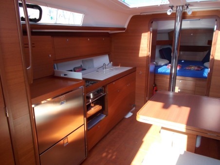 Dufour 382 GL | Yacht Charter Italy | Travelboat