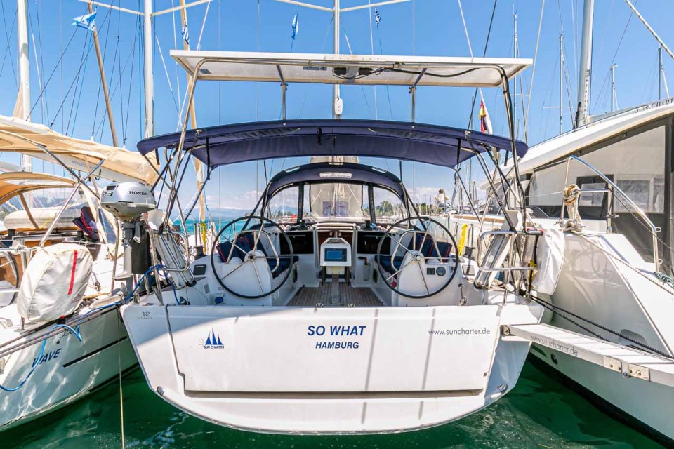 Dufour 382 GL | Yacht Charter Greece | Travelboat