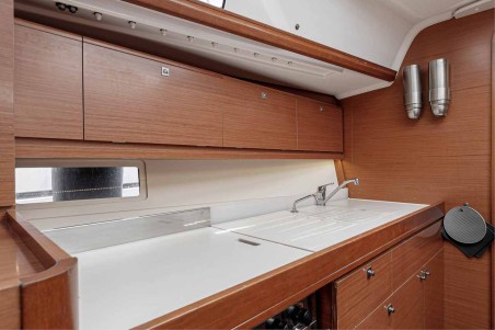 Dufour 382 GL | Yacht Charter Greece | Travelboat