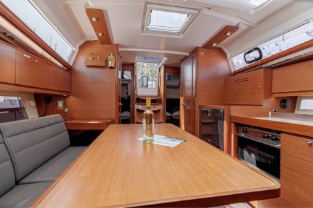Dufour 382 GL | Yacht Charter Greece | Travelboat