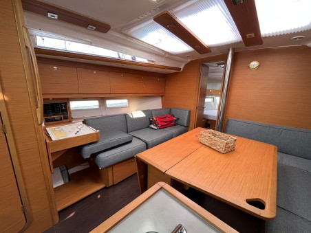 Dufour Yachts Dufour 390 Bella I