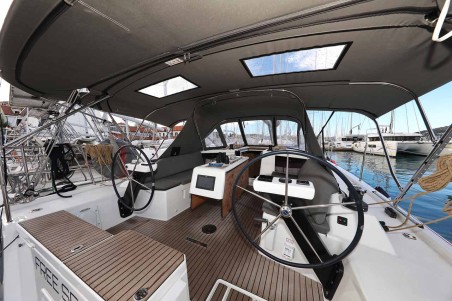 Dufour 390 | Yacht Charter Croatia | Travelboat