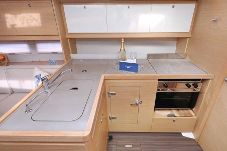 Dufour 390 | Yacht Charter Croatia | Travelboat