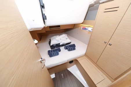 Dufour 390 | Yacht Charter Croatia | Travelboat