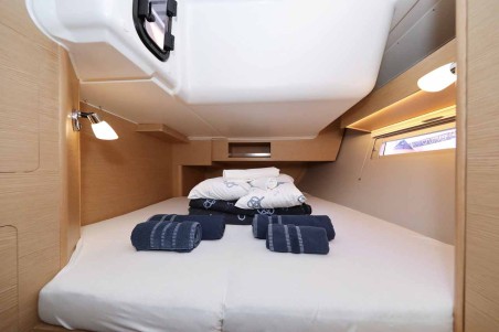 Dufour 390 | Yacht Charter Croatia | Travelboat