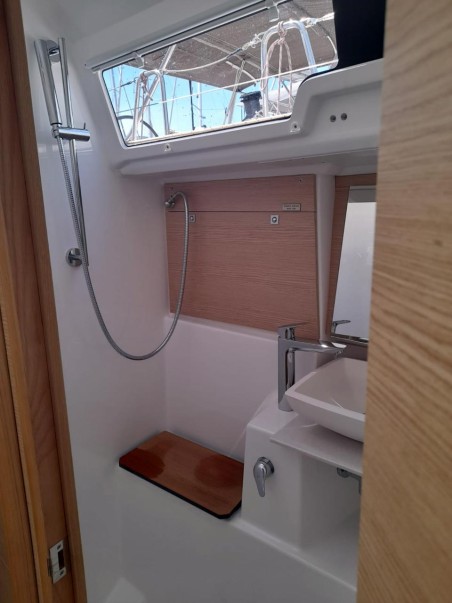 Dufour 412 | Yacht Charter Croatia | Travelboat