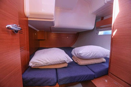 Dufour 412 | Yacht Charter Italy | Travelboat