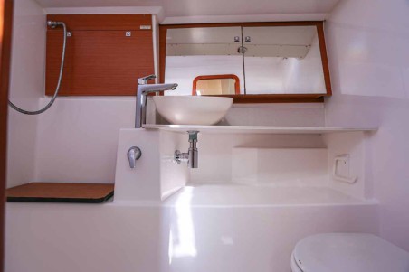 Dufour 412 | Yacht Charter Italy | Travelboat