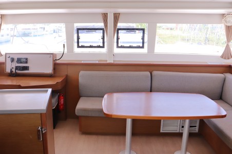 Lagoon-Bénéteau Lagoon 450 F - 4 + 2 cab. Tramontane