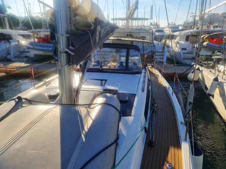 Dufour 430 | Yacht Charter Croatia | Travelboat