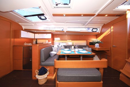 Dufour 430 | Yacht Charter Croatia | Travelboat