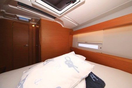 Dufour 430 | Yacht Charter Croatia | Travelboat