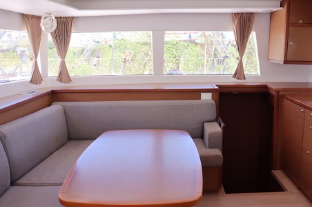 Lagoon-Bénéteau Lagoon 450 F - 4 + 2 cab. Tramontane