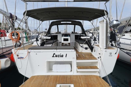 Dufour Yachts Dufour 430 Lucia 1