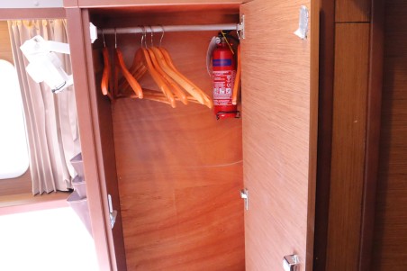 Lagoon-Bénéteau Lagoon 450 F - 4 + 2 cab. Tramontane