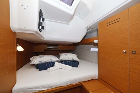 Dufour Yachts Dufour 430 Lucia 1