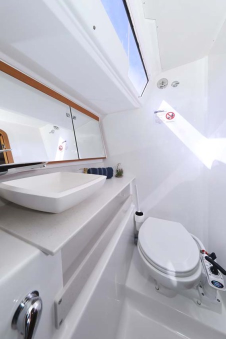 Dufour Yachts Dufour 430 Lucia 1