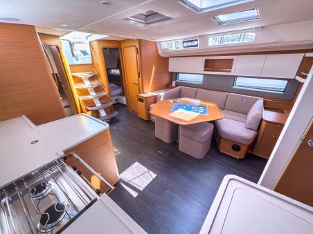 Dufour Yachts Dufour 44 - 4 cab Alkor