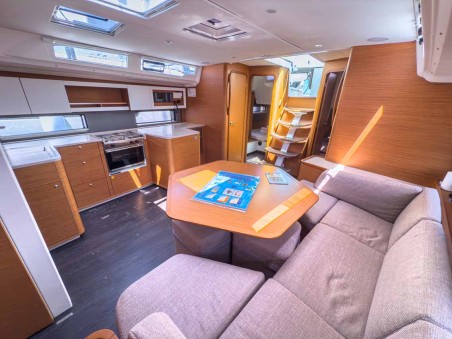 Dufour Yachts Dufour 44 - 4 cab Alkor