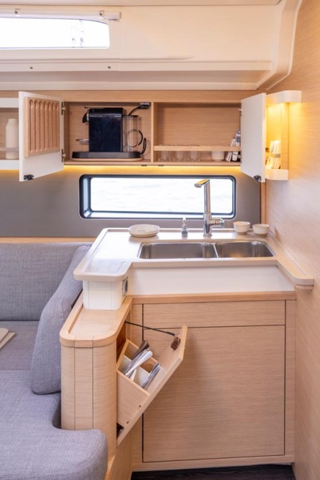 Dufour Yachts Dufour 44 - 4 cab Capybara