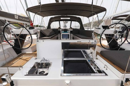 Dufour 470 | Yacht Charter Croatia | Travelboat