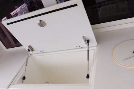 Lagoon-Bénéteau Lagoon 450 F - 4 + 2 cab. Tramontane