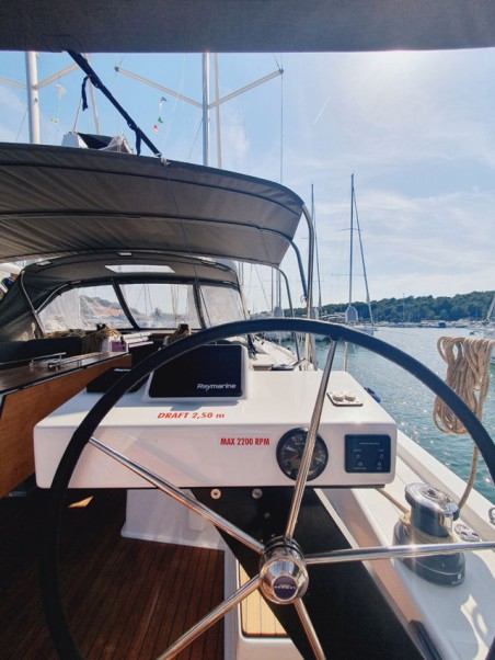 Dufour 470 | Yacht Charter Croatia | Travelboat
