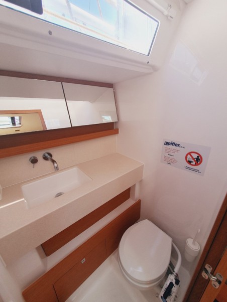 Dufour 470 | Yacht Charter Croatia | Travelboat