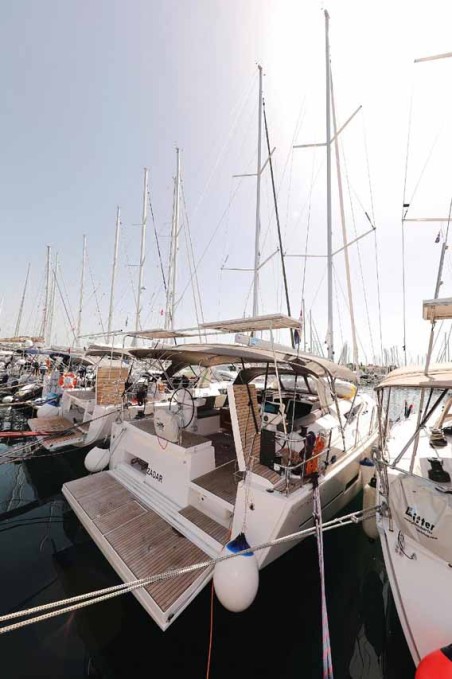 Dufour Yachts Dufour 520 GL Luna 77