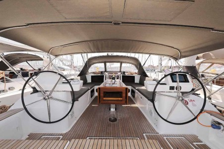 Dufour Yachts Dufour 520 GL Luna 77
