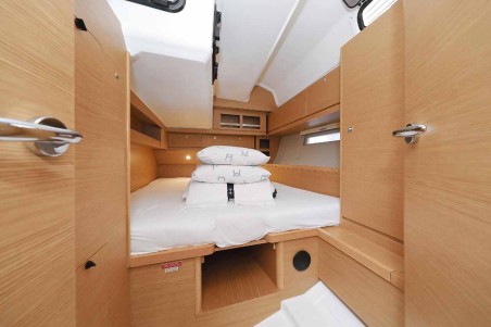 Dufour Yachts Dufour 520 GL Luna 77