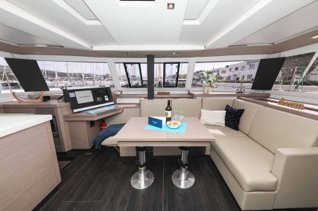 Fountaine Pajot Astrea 42 | Czarter jachtu Chorwacja | Travelboat