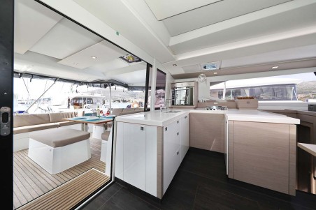 Fountaine Pajot Astrea 42 | Czarter jachtu Chorwacja | Travelboat