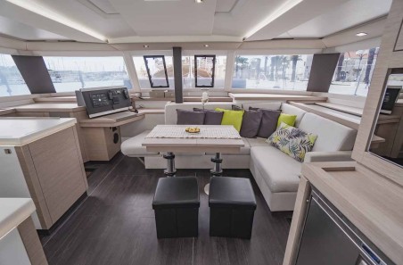 Fountaine Pajot Astrea 42 | Czarter jachtu Chorwacja | Travelboat