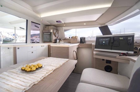 Fountaine Pajot Astrea 42 | Czarter jachtu Chorwacja | Travelboat
