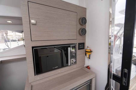 Fountaine Pajot Astrea 42 | Czarter jachtu Chorwacja | Travelboat