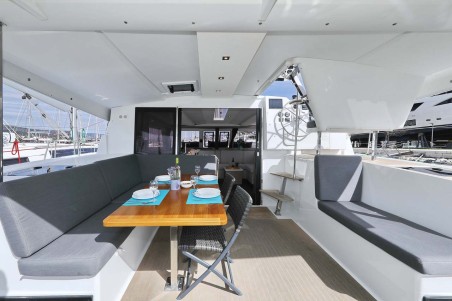 Fountaine Pajot Isla 40 | Czarter jachtu Chorwacja | Travelboat