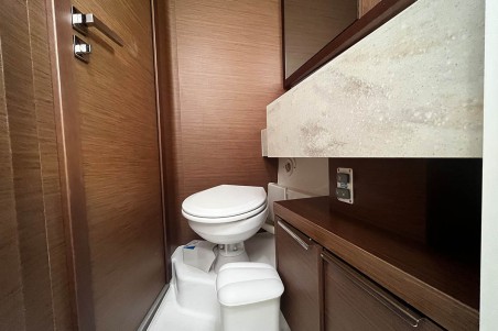 Lagoon-Bénéteau Lagoon 46 - 4 + 2 cab. Chips All In