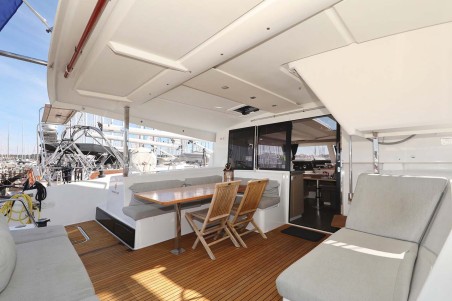 Fountaine Pajot Lucia 40 | Czarter jachtu Chorwacja | Travelboat