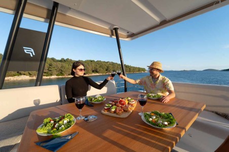 Fountaine Pajot Fountaine Pajot MY6 Family 2.0