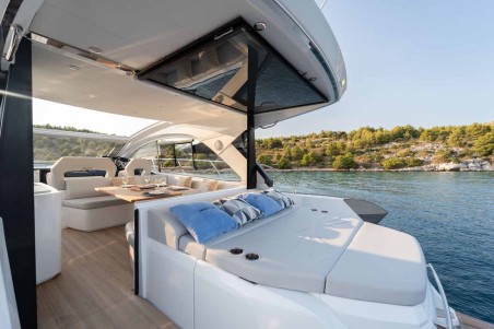 Bénéteau Gran Turismo 45 Holly Four