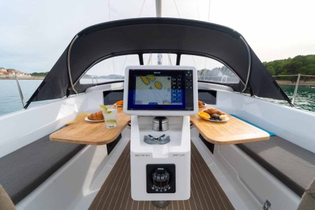 Hanse 388 | Yacht Charter Croatia | Travelboat