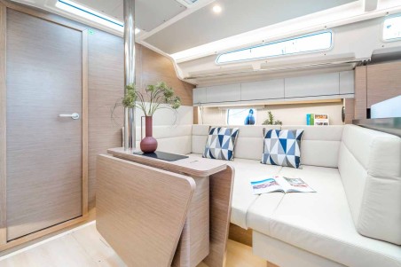 Hanse 388 | Yacht Charter Croatia | Travelboat