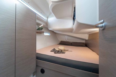 Hanse 388 | Yacht Charter Croatia | Travelboat