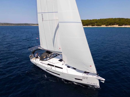 Hanse 410 | Czarter jachtu Chorwacja | Travelboat
