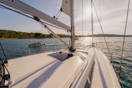 Hanse 460 | Yacht Charter Croatia | Travelboat