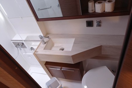 Lagoon-Bénéteau Lagoon 46 - 4 + 2 cab. Genie