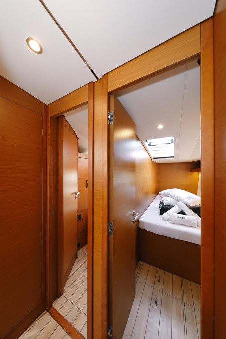 Jeanneau 54 | Yacht Charter Croatia | Travelboat